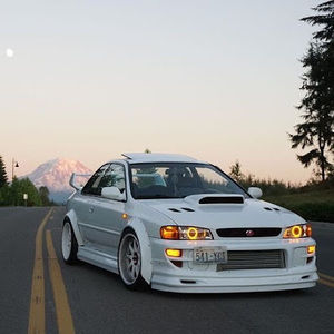 Meet your Posher, Stephani